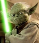 Yoda-spada laser.jpg