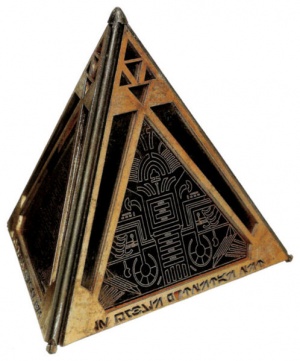 Holocron 3.jpg